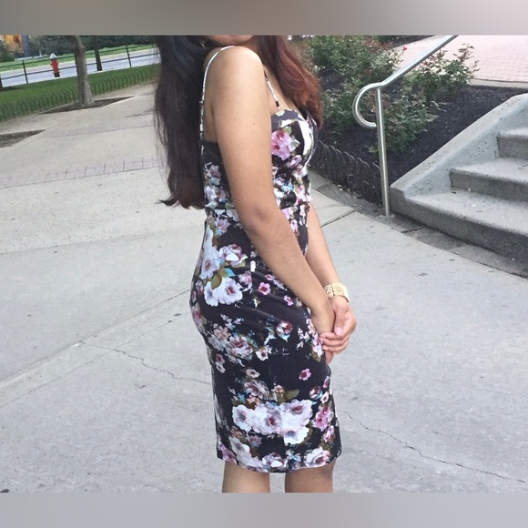 Floral Velvet Fabric Bodycon Dress - Picture 1 of 11
